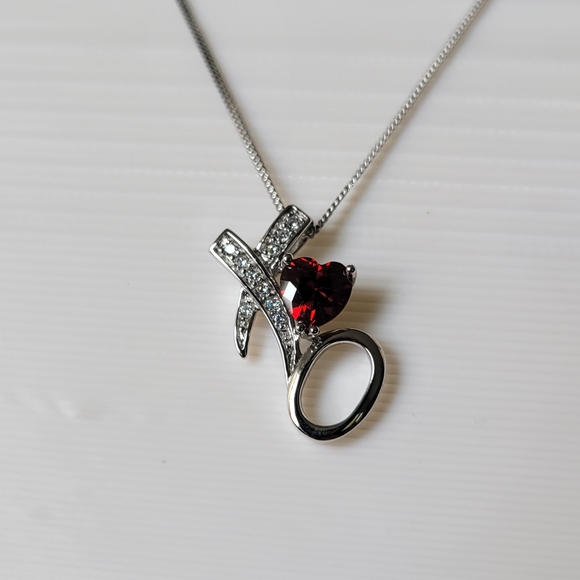 Jewelry - Genuine Diamonds and Garnet Pendant Sterling Silver Necklace 18"